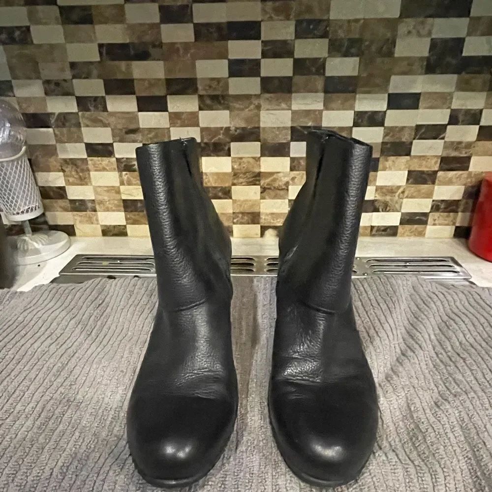 Bolo Booties   - Picture 2 of 6